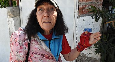Kardeşi evsiz bıraktı, bütün mahalle sahip çıktı