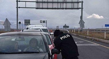 Kars'ta asayiş ve güvenlik denetimleri devam ediyor