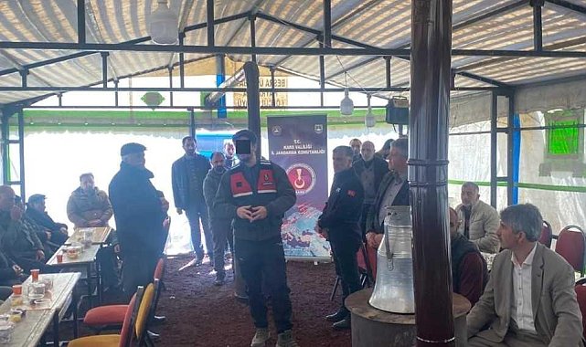 Kars'ta jandarma vatandaşları siber dolandırıcılığa karşı uyardı