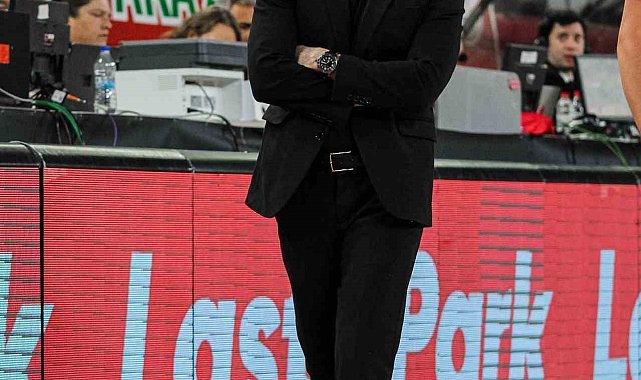 Karşıyaka Basketbol, ligde kalma yolunda yara aldı