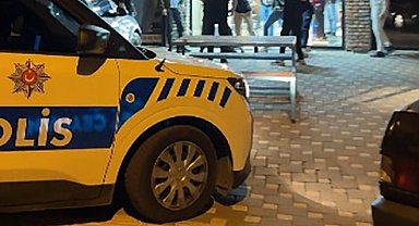 Kavga ihbarına giden polislere baklavalı sürpriz