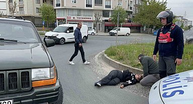 Kayıp genç kadını polis memuru buldu