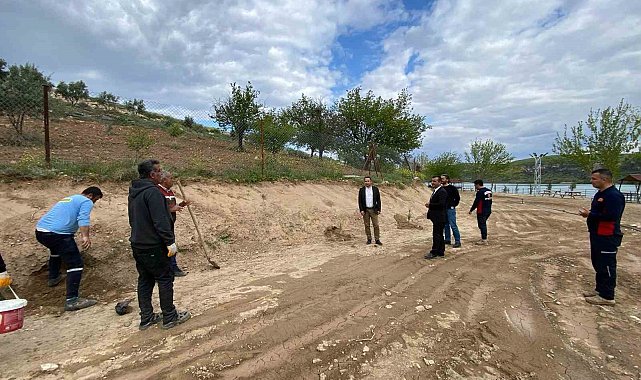 Kaymakam Partal, piknik ve kamp alanında incelemelerde bulundu