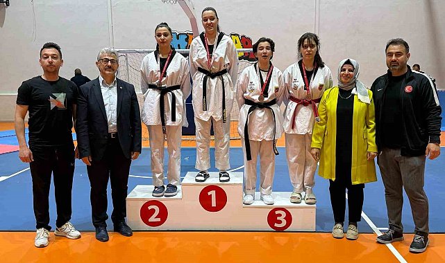 Kayseri Şampiyonası'na 20 kulüp 200'e yakın sporcu katıldı.