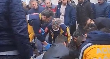 Kayseri'de bıçaklı kavga: 1'i ağır 2 yaralı