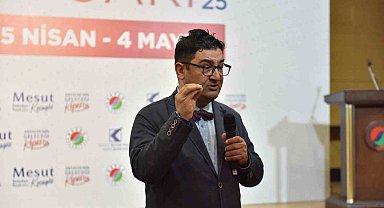 Kepez'de "Düşünen Makine Çağında İnsan Olmak" konuşuldu