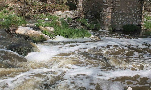 Ketenlik Deresi alarm veriyor...Çevre kirliliği giderek artıyor