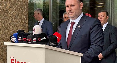 KKTC Meclis Başkanı Ziya Öztürkler, Sırrı Süreyya Önder'i hastanede ziyaret etti