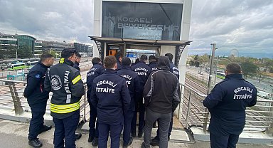 Kocaeli İtfaiyesi'nden personeline 'asansörde kurtarma' eğitimi