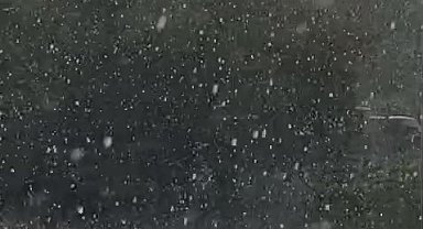 Kocaeli'de aniden bastıran dolu sürücülere zor anlar yaşattı