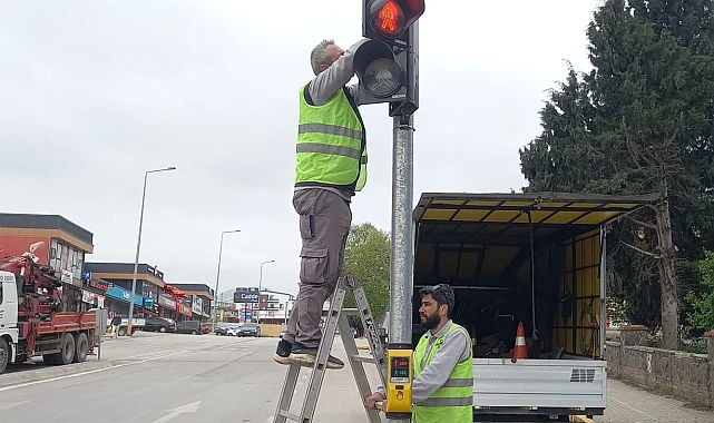 Kocaeli'de trafik ışıkları bakıma alındı
