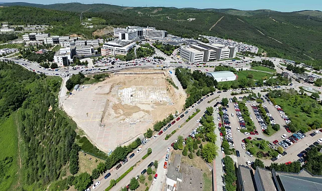 Kocaeli'de Umuttepe Cami ve Otoparkı'nda çalışmalar başladı