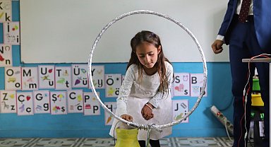 Kodlama köye girdi: Öğretmen öğrendi, öğrenciler üretti