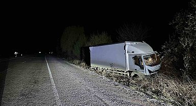 Kontrolden çıkan kamyon karşı şeride geçti: 1 yaralı