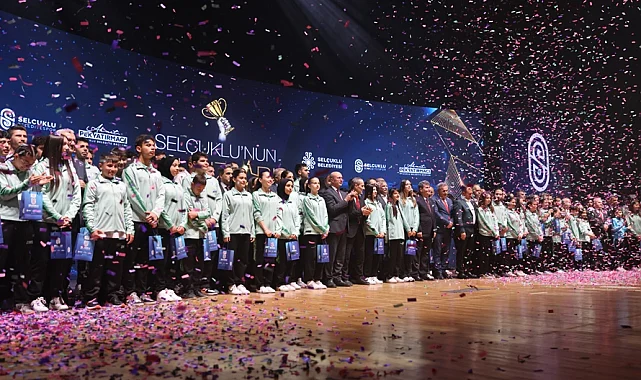 Konya Selçuklu'nun başarılı sporcuları ödüllendirildi