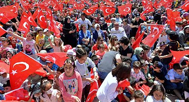 Konya'da çocuklar 80 Binde Devr-İ Alem Parkı'nda buluşuyor