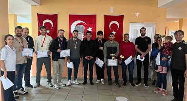 Köyceğiz'deki Satranç Turnuvası tamamlandı
