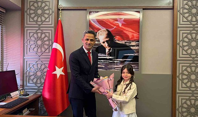 Küçük Kaymakam Duru Özer görev başında