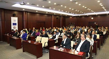 Kurumsal Sürdürülebilirlik Raporlaması GTO'da konuşuldu