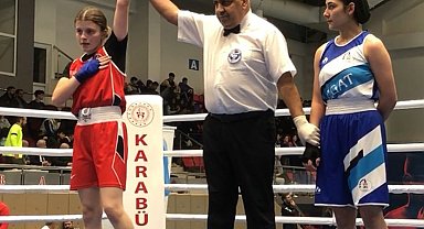 Kütahya Belediyespor'un genç boksörlerinden Türkiye Şampiyonası'nda büyük başarı