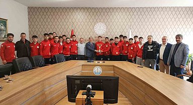 Kütahya Spor Lisesi'nden başarı, Türkiye'de ilk 32'ye girdiler