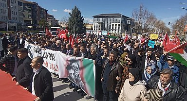 Kütahya'da binlerce kişi İsrail'i protesto etti