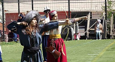 Kütahya'da geleneksel Türk okçuluğu heyecanı