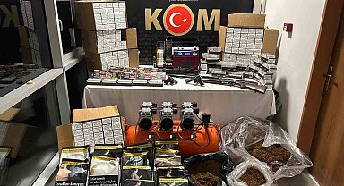Kütahya'da kaçak tütün ve makaron operasyonu