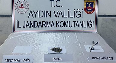 Kuyucak'ta şüpheli araçta uyuşturucu ele geçirildi