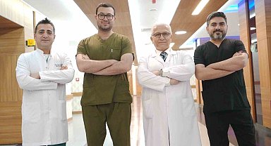 Libyalı hasta, Ege'de ilk kez yapılan 'peroral kolanjiyoskopi' ile sağlığına kavuştu
