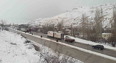 Malatya-Kayseri kara yolunda ulaşım kontrollü sağlanıyor