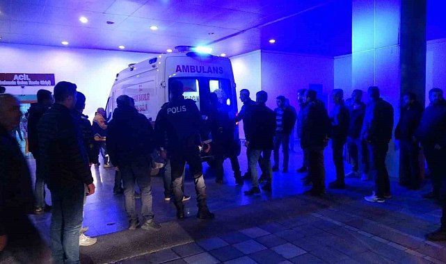 Malatya'da halı sahada maç yaparken kalp krizi geçiren komiser kurtarılamadı