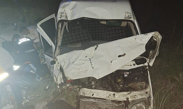 Malatya'da minibüs şarampole yuvarlandı: 8 yaralı