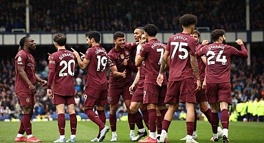 Manchester City, Everton'ı 2-0 ile geçti