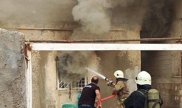 Mardin'de ev yangını itfaiye ekiplerince söndürüldü