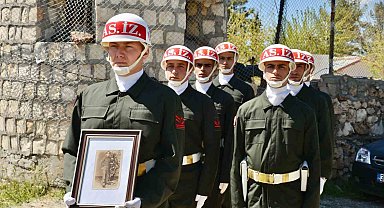 Mardin'de Kıbrıs gazisi son yolculuğuna uğurlandı