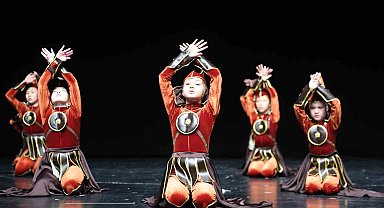 Merkezefendi Uluslararası Çocuk Tiyatroları Festivali dolu dolu geçiyor