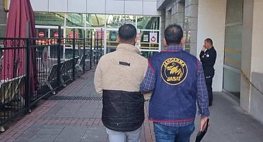 Mersin'de hapis cezasıyla aranan 2 hükümlü yakalandı