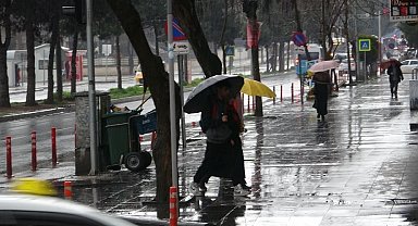 Meteorolojinden 4 il için sağanak yağış uyarısı