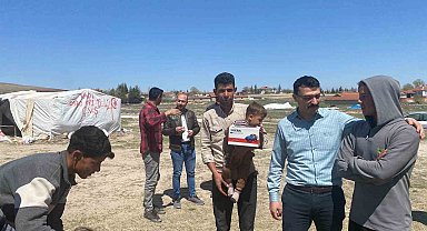 Mevsimlik işçiler Emirdağ'a gelmeye başladı