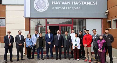 Milletvekili Fırat'tan Atatürk Üniversitesi hayvan hastanesine ziyaret