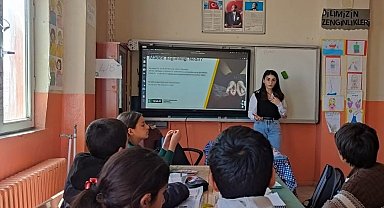 Minik öğrencilere madde bağımlılığı eğitimi verildi