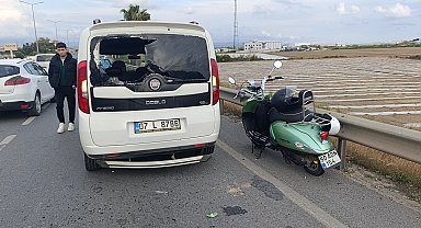 Motosiklet sürücüsünü başındaki kask kurtardı