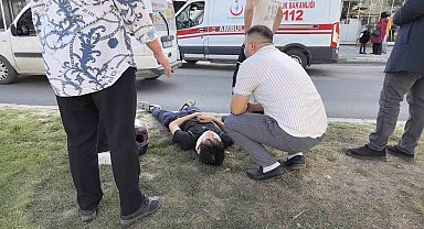 Motosikletli genç ölümden döndü