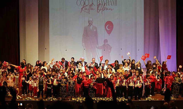 MTK Koleji'nin 23 Nisan kutlamaları devam ediyor