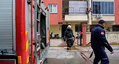 Muratpaşa'da dairede çıkan yangın büyümeden söndürüldü