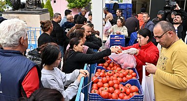 Muratpaşa'dan 10 tonluk tarım desteği