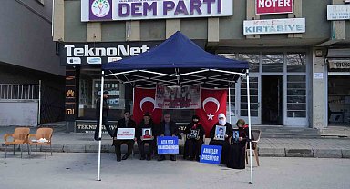 Muşlu anneler evlat nöbetine devam ediyor