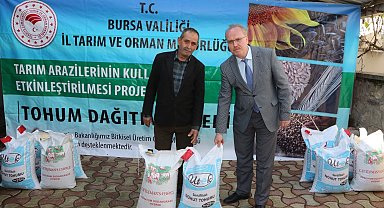 Mustafakemalpaşalı üreticilere nohut ve sorgum tohumu desteği