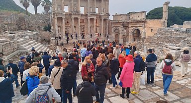 Müze ve ören yerlerinde 9 günde 1 milyonu aştık! Efes ve Göbeklitepe zirvede!